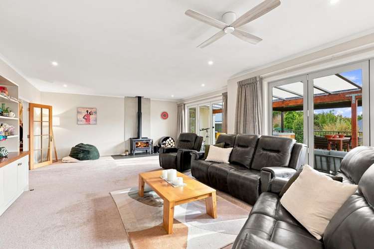 17 Orchard Grove East Taieri_10