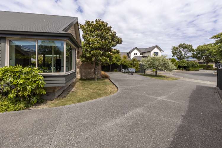 7 Rutledge Drive Springlands_35