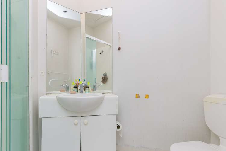 5b/49 Manners Street Te Aro_5