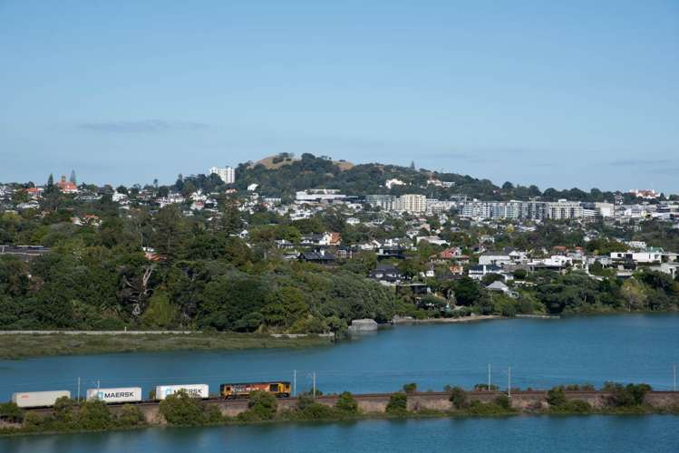 3/11 Awarua Crescent Orakei_37