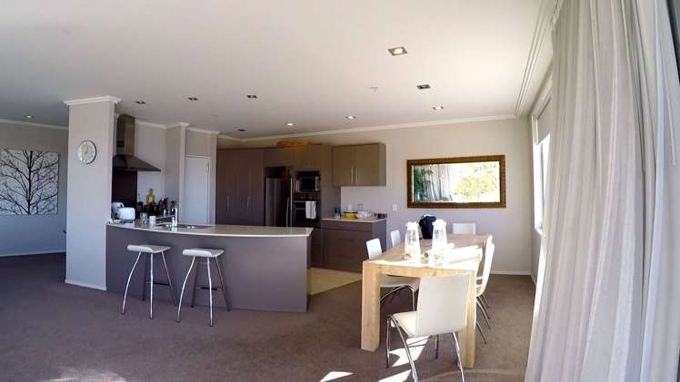 16/51 Dive Crescent Tauranga Central_5