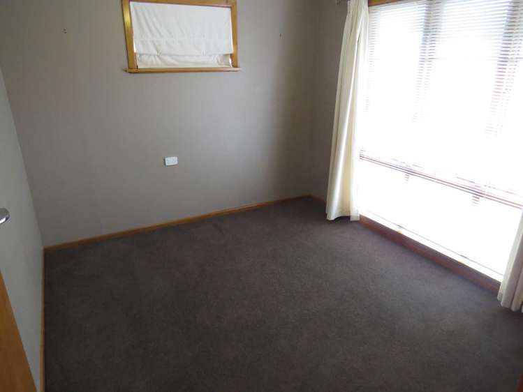 31 Edinburgh Street Feilding_6