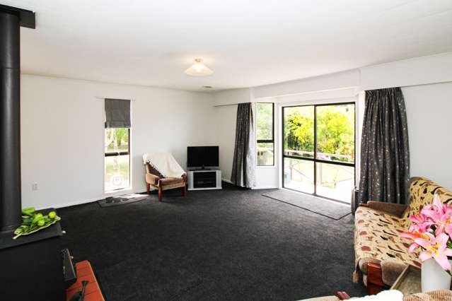 77 Underhill Road Featherston_2