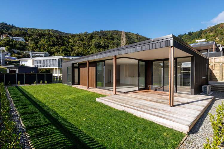 12B Russell Street Picton_17