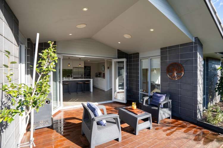 42 West Thompson Street_4