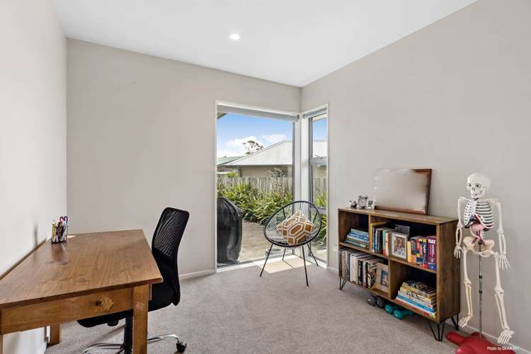 22 Fairwater Road Warkworth_15