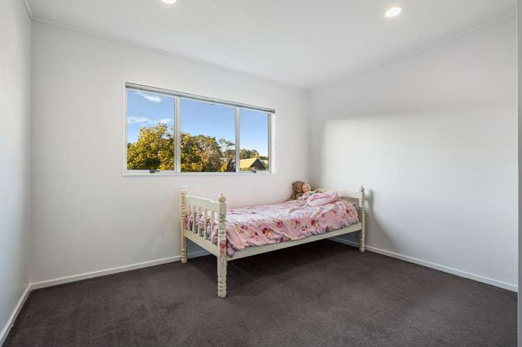 19 Brookvale Park Stanmore Bay_16