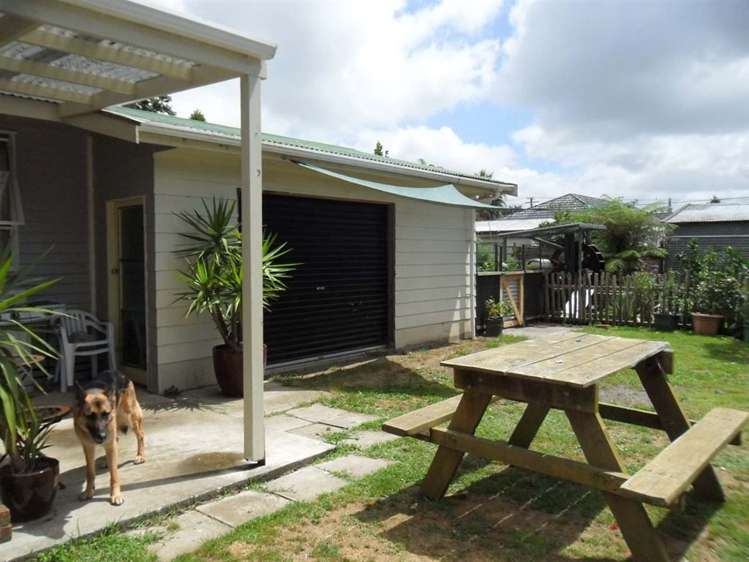 4 Fourth Street Waihou_16