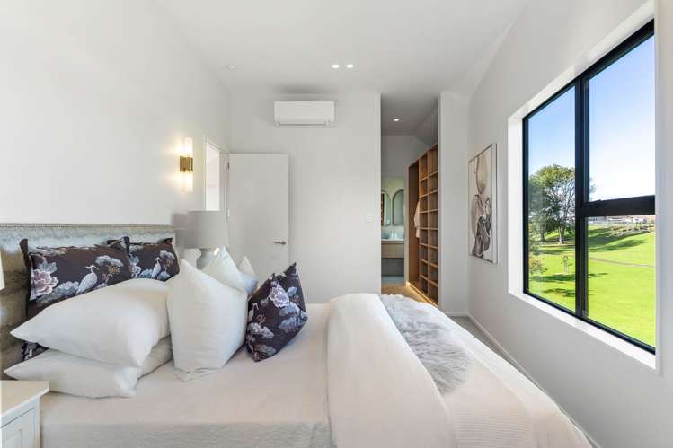 28 Weybridge Crescent Glen Innes_17