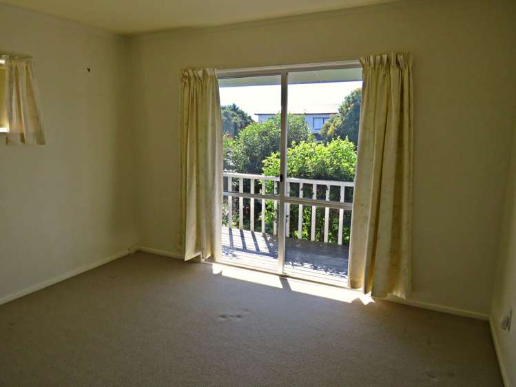 28 Bluewater Place Wattle Downs_11