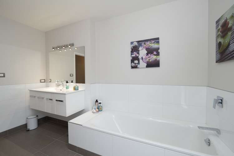 14 Orchard Grove Netherby_11