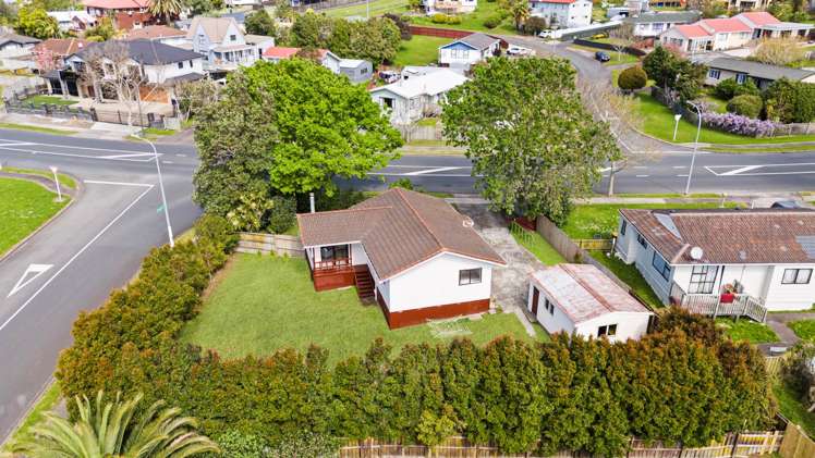 24 Aspiring Avenue Clover Park_13