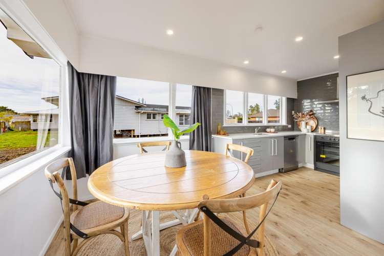 13 Latham Stubbs Crescent Waipawa_4