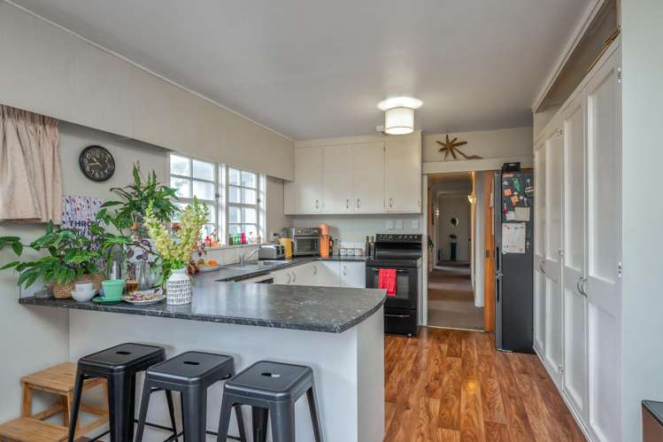 108 Mill Road Otaki_8