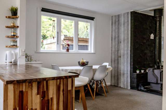 2 Sutherland Street Dunollie_3