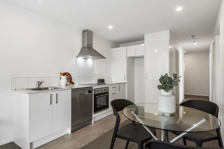 106/28B Eileen Newey Place Henderson_5