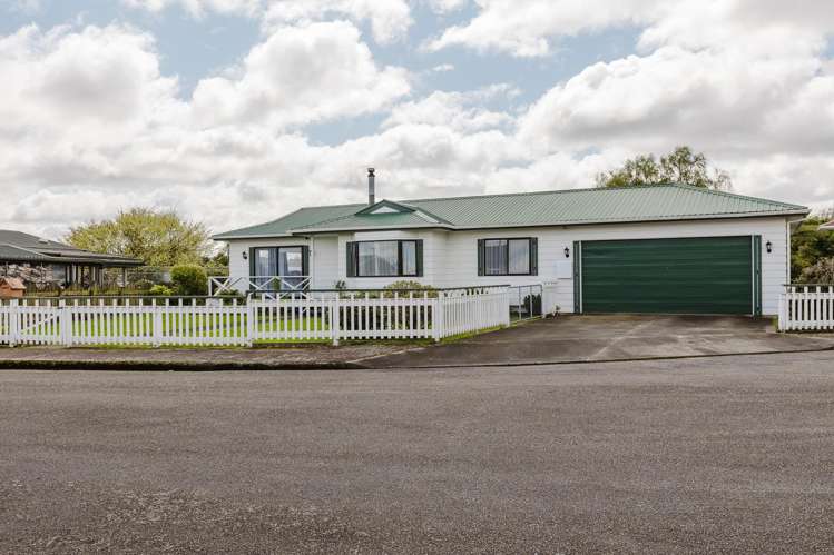 4 Maire Street Pahiatua_14