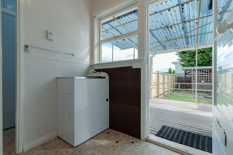 6 Brooke Terrace Leamington_14