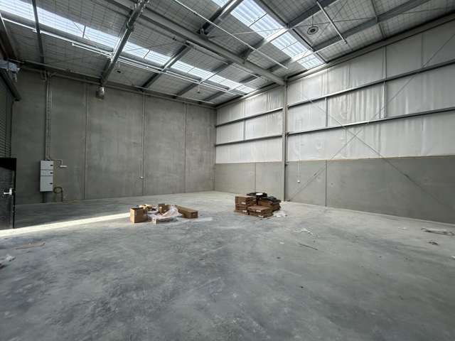 Unit 2, 253 Ihumatao Road Mangere_1