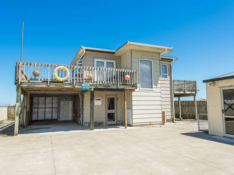 29 Nukumaru Parade_0