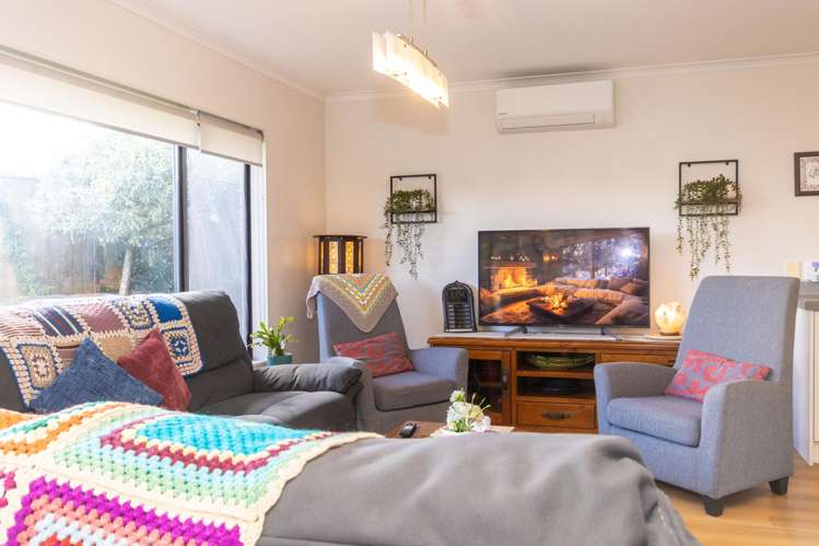 29 Johnstone Drive Fitzherbert_13