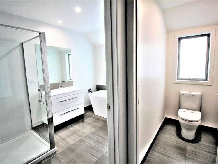 14 Jarrett Terrace Leamington_11