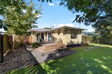 102 Mount View Road_1