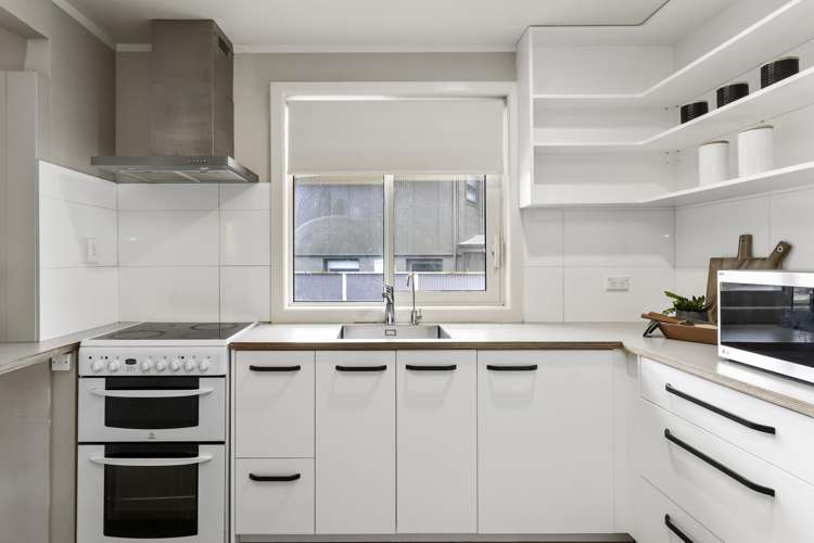 9 Kowhai Road Rainbow Point_8
