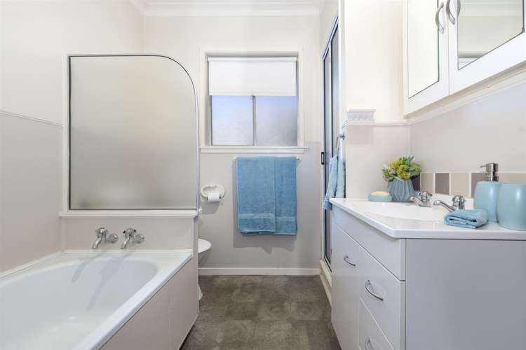 5a Laing Place Otumoetai_11