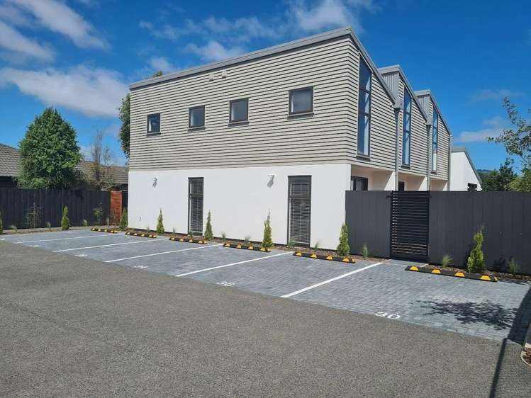 30 Church Square 1380_7