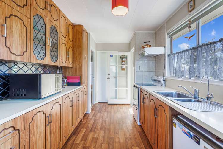 11 Newland Grove Henderson_8