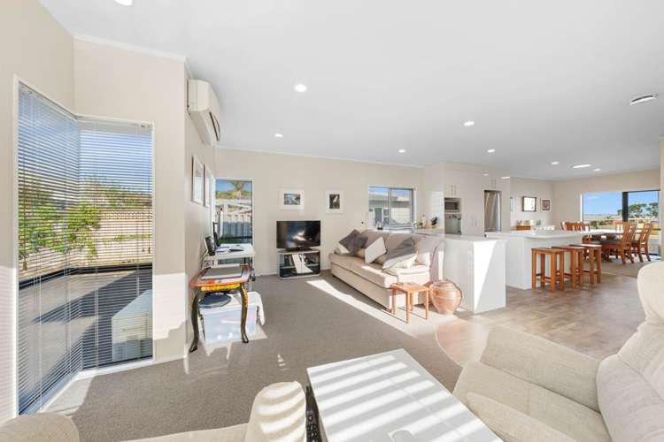 1/4 Morrow Avenue Bucklands Beach_2