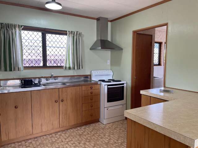 2/4 Second Avenue Avenues_3