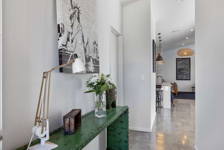 16 Pelorus Avenue Poraiti_17