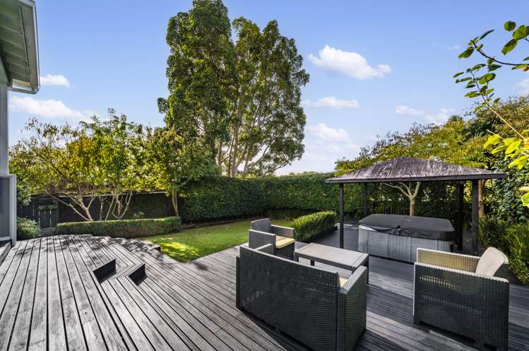 7 Selkirk Road Mount Albert_2