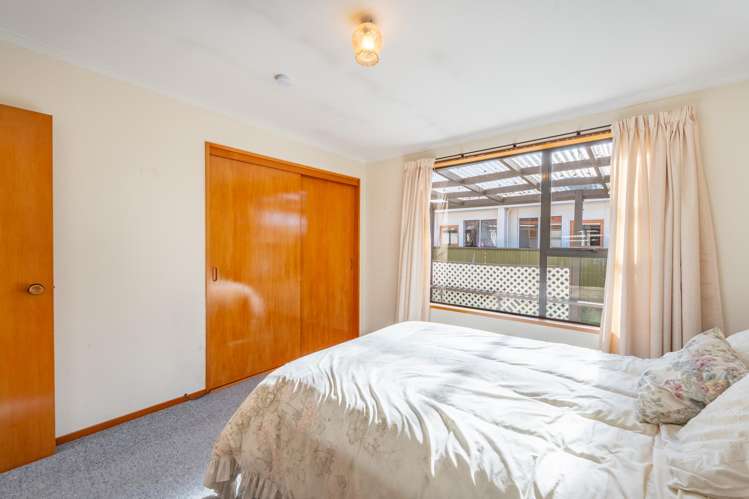 2/109A North Street Seaview_9