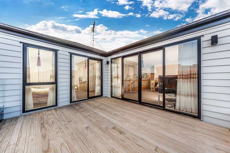 21 Tollana Road Te Atatu Peninsula_15