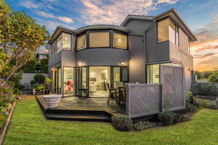 2/11 Sudeley Street Orakei_0