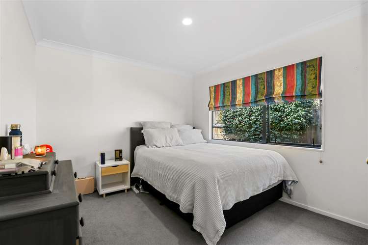 65 Basley Road Owhata_11