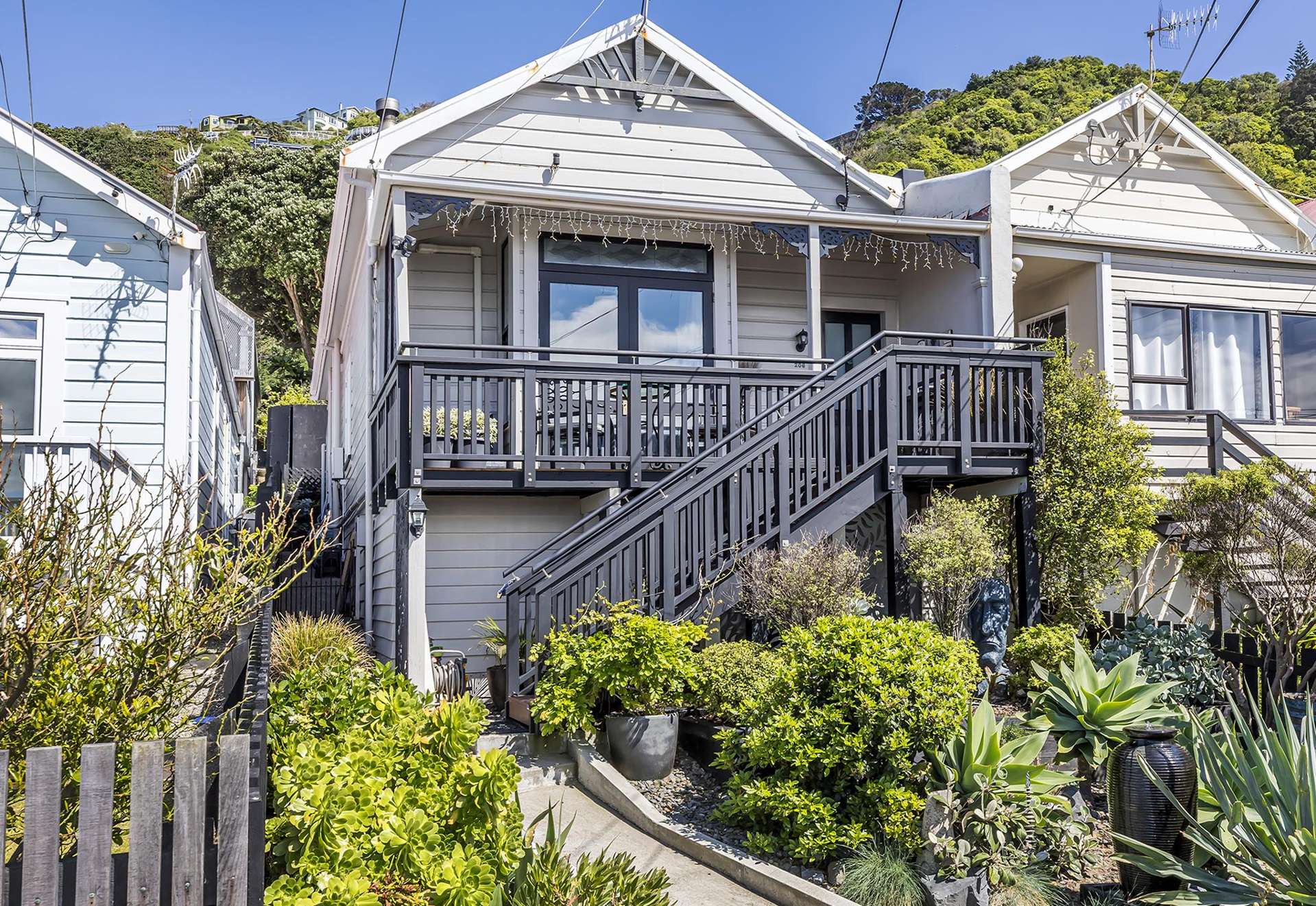 206 Sutherland Rd Lyall Bay_0