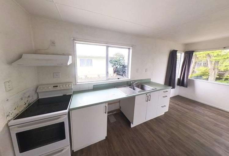 11a Cartier Crescent 10480_1