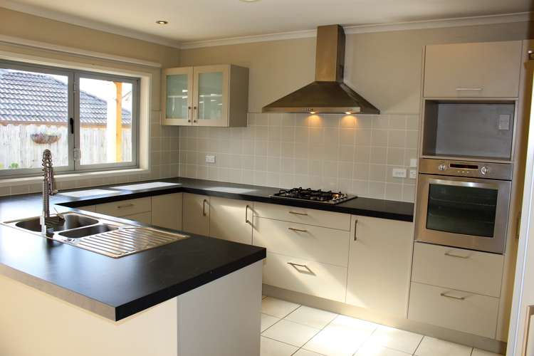 19 Anchorite Way Red Beach_1