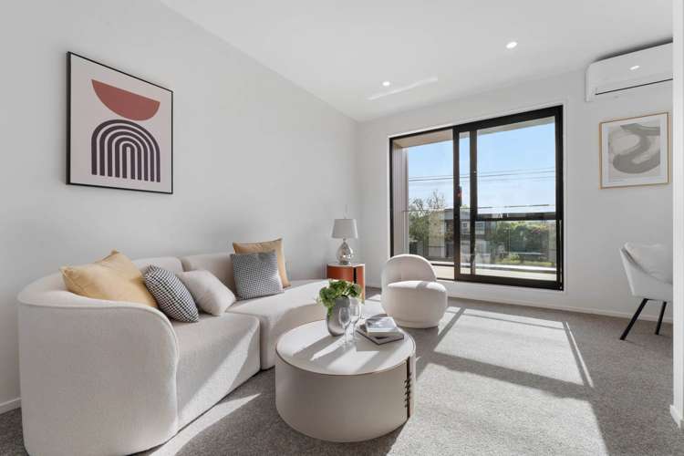7 & 8/113 Te Atatu Road Te Atatu South_3
