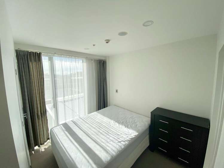 405/10 Lion Place Epsom_3