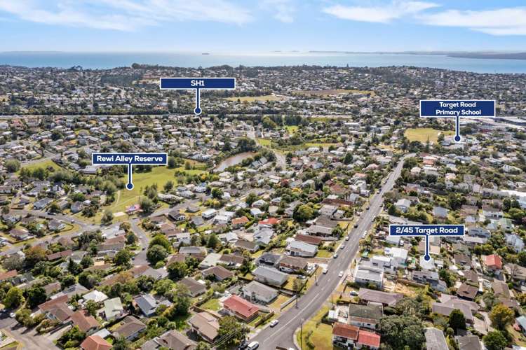 2/45 Target Road Totara Vale_17