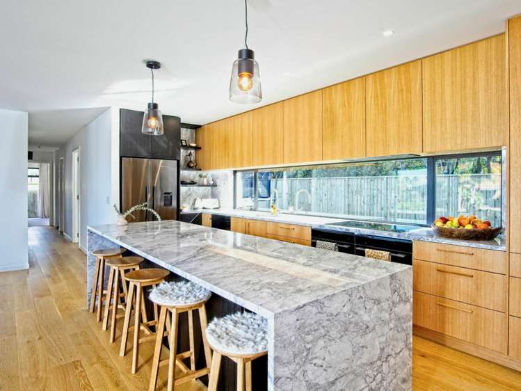 17 Sandy Cove Wainui_10