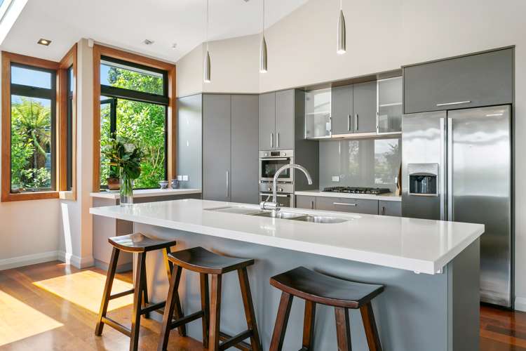 75 Mere Road Taupo_10