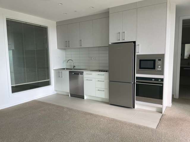 801/8 Waikumete Road Glen Eden_4