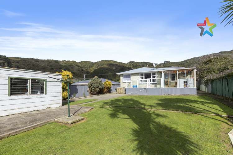 54 Holland Street Wainuiomata_0
