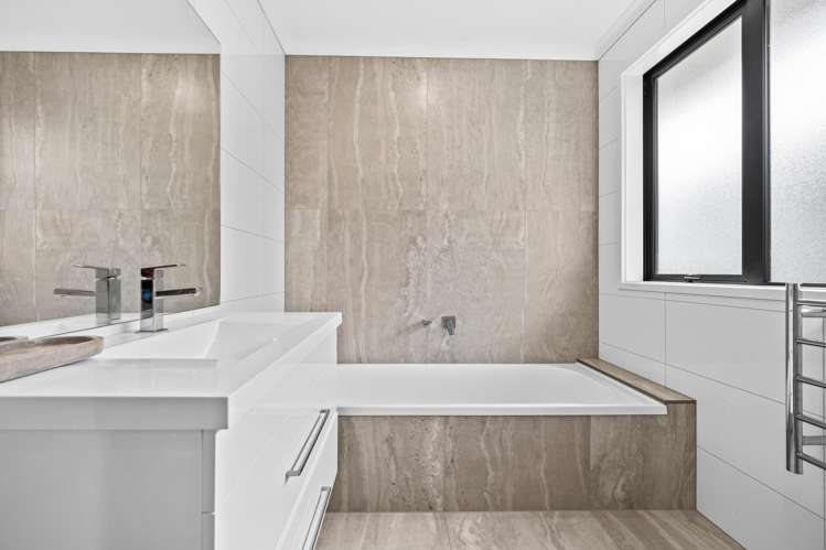 2 William Gilbert Drive Mangawhai Heads_11